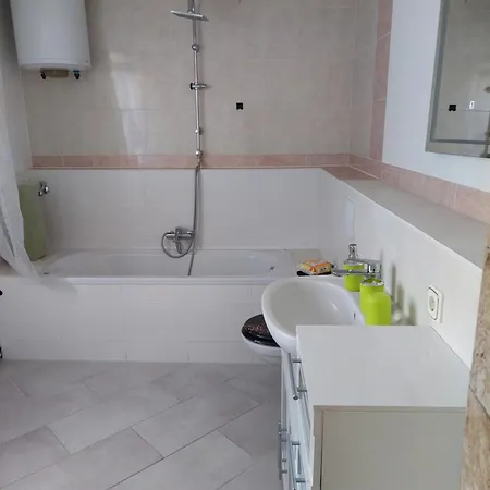 公寓 Am Colditzer Forst *